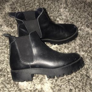 Black Steve Madden boots